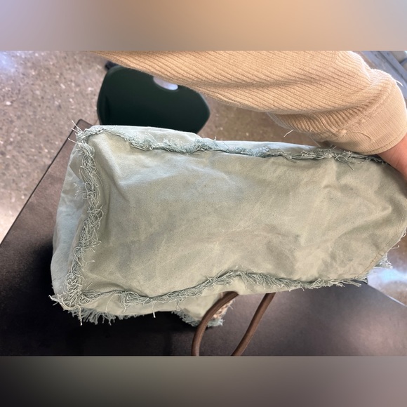 Myra Bag EUC Green Handmade  XL floral Canvas Weekender Duffel travel tote - Picture 9 of 12